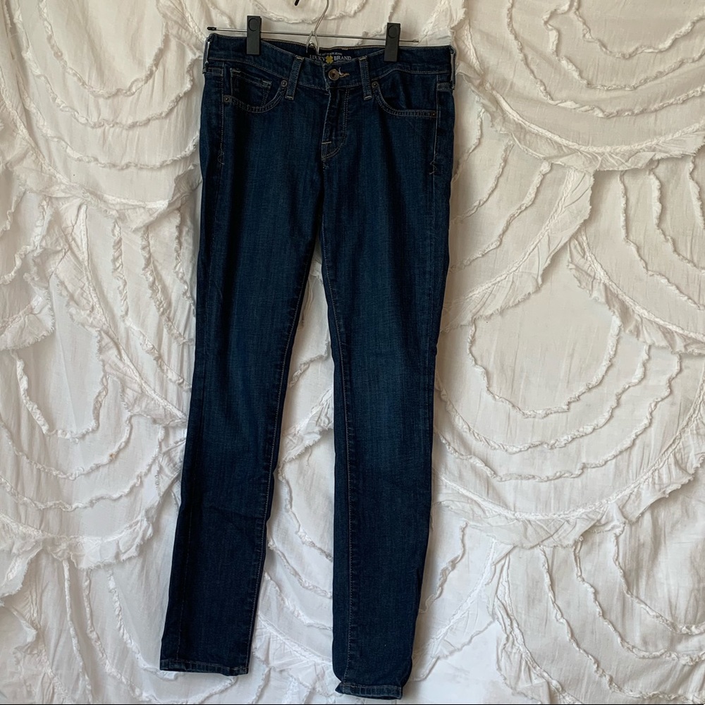 lucky brand dark skinny jeans!